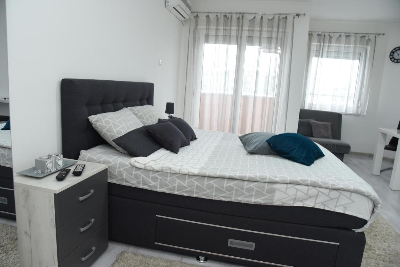 Apartmani Sofronic Loznica 2 Экстерьер фото