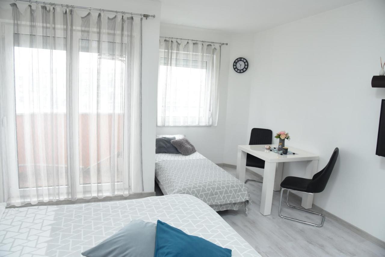 Apartmani Sofronic Loznica 2 Экстерьер фото