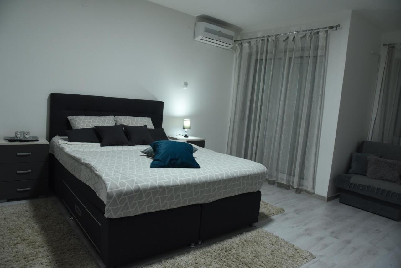 Apartmani Sofronic Loznica 2 Экстерьер фото
