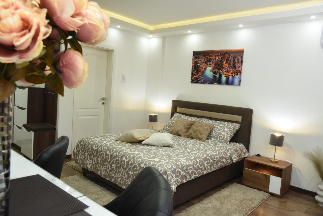 Apartmani Sofronic Loznica 2 Экстерьер фото