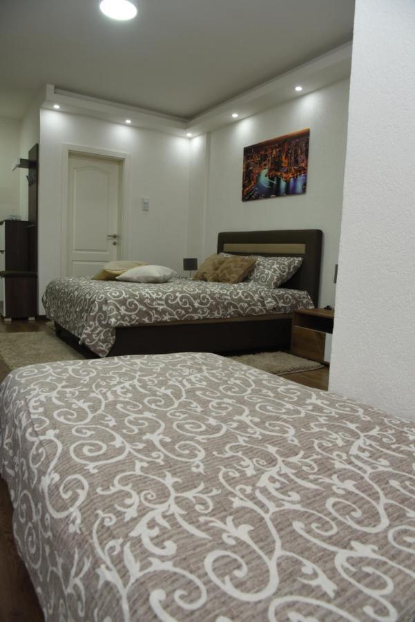 Apartmani Sofronic Loznica 2 Экстерьер фото