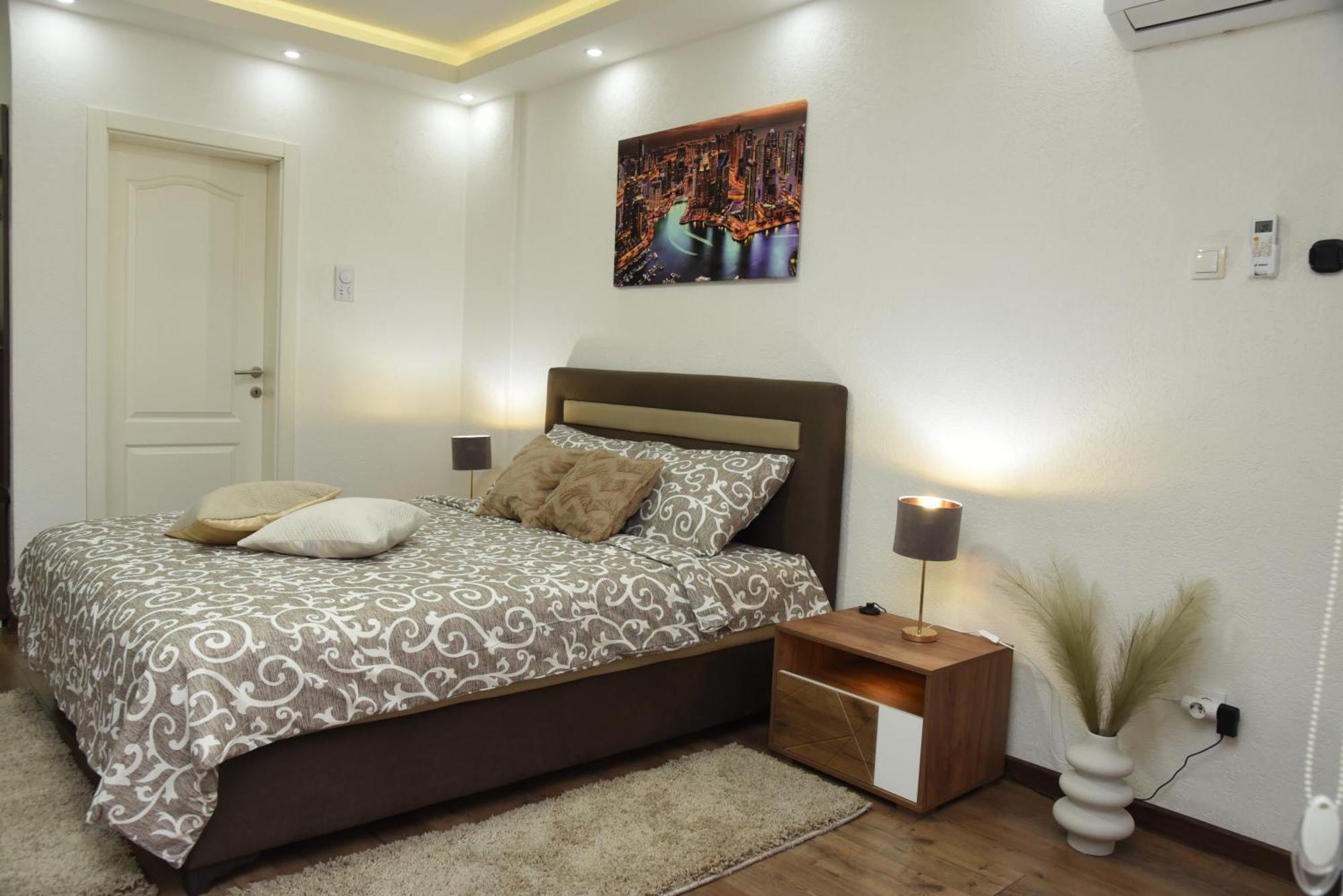 Apartmani Sofronic Loznica 2 Экстерьер фото